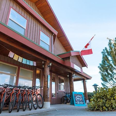 Whalers Guesthouse Tofino Exterior foto